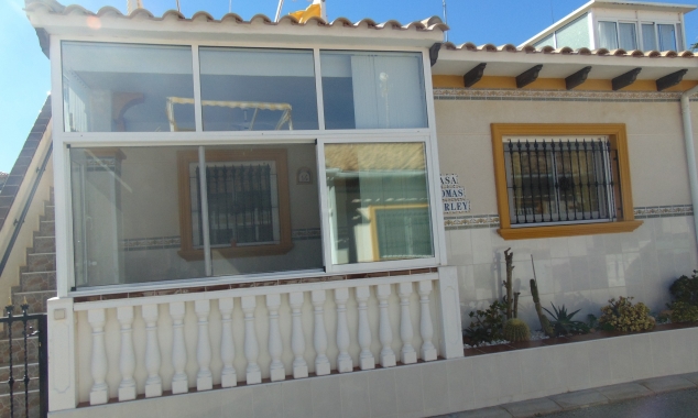 Archivé - Villa for sale - Orihuela Costa - Playa Flamenca