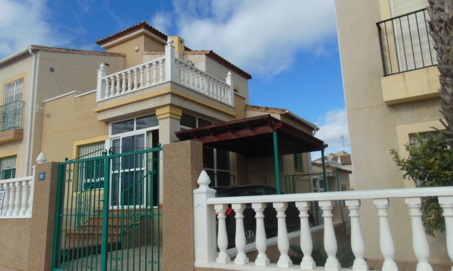 Propiedad en espera - Townhouse for sale - Algorfa - Montebello