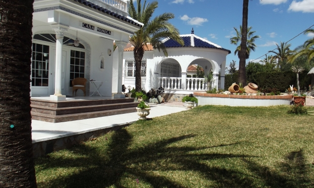 Archivé - Villa for sale - Orihuela Costa - La Florida