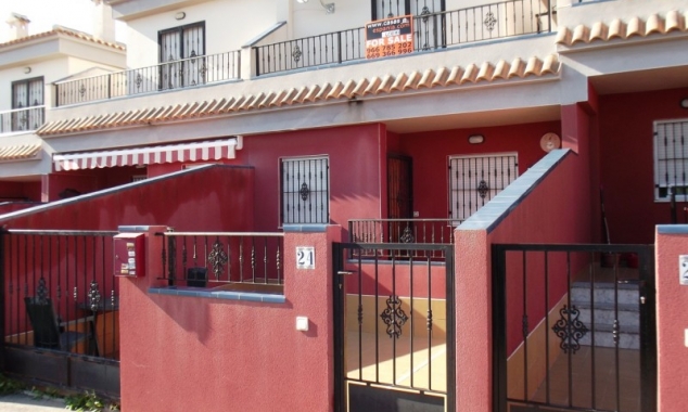 For sale in Aguas Nueva, cheap, bargain porperty close to Torrevieja and Guardamar on Spains Costa Blanca