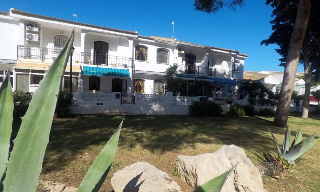 Propiedad vendida - Townhouse for sale - Orihuela Costa - La Zenia