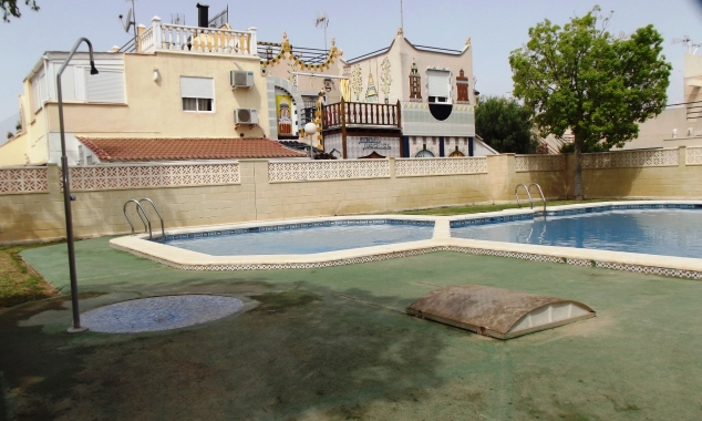 Propriété en attente - Villa for sale - Torrevieja - Jardin del Mar