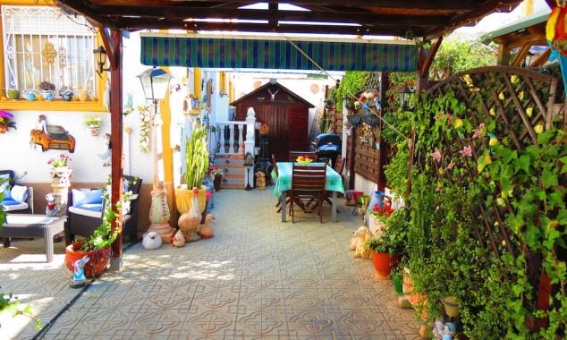 Archivé - Townhouse for sale - Orihuela - Entre Naranjos
