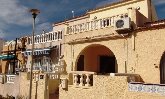 Propriété en attente - Townhouse for sale - Torrevieja - La Siesta