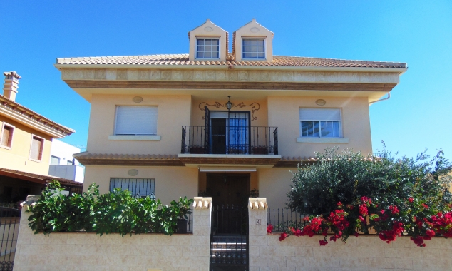 Property for sale - Villa for sale - Almoradi