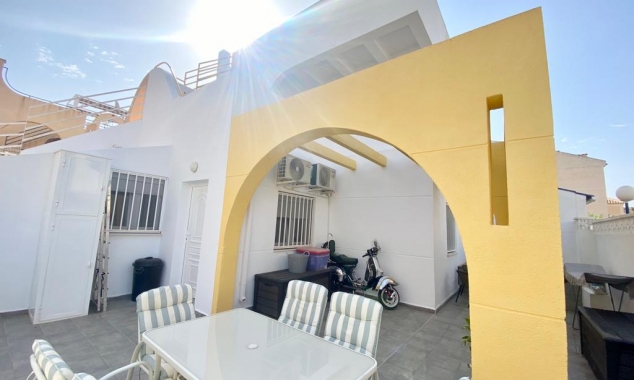 Eigendom verkocht - Rijtjeshuis te koop - Torrevieja - Jardin del Mar