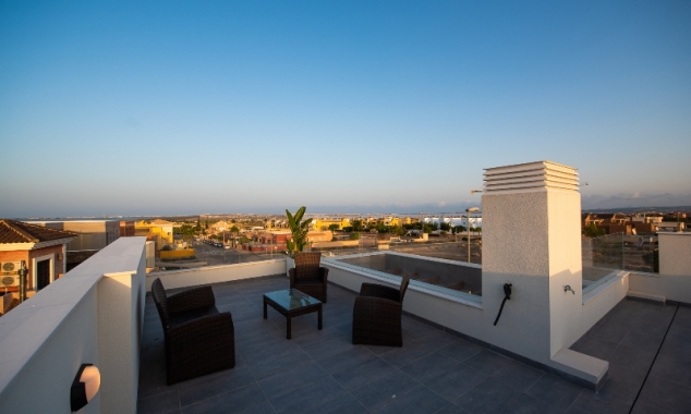New Property for sale - Villa for sale - Los Montesinos - La Herrada