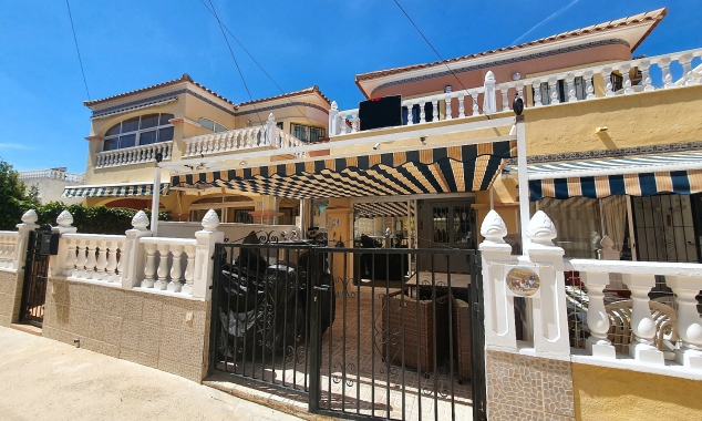 Propriété en attente - Townhouse for sale - Torrevieja - El Chaparral