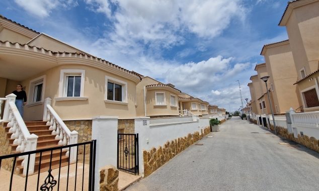 Eigendom verkocht - Villa te koop - San Miguel de Salinas - Las Escalerias