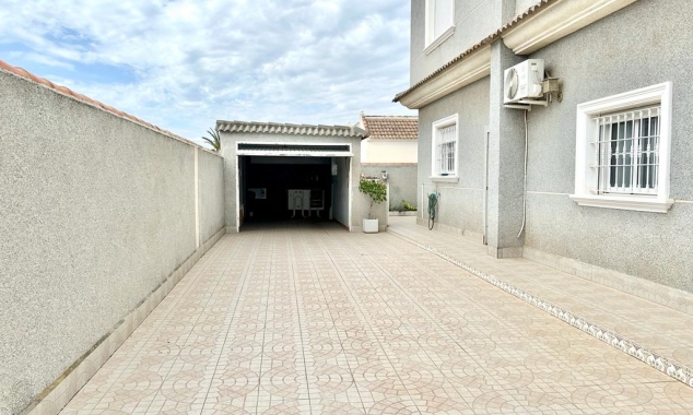 Propiedad en venta - Villa for sale - Torrevieja - San Luis