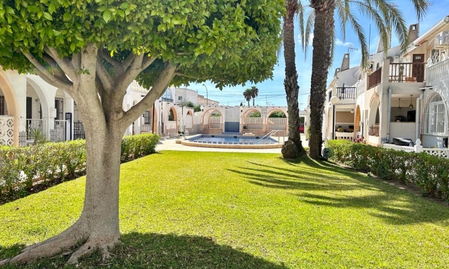 Eigendom verkocht - Rijtjeshuis te koop - Torrevieja - El Chaparral