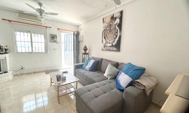 Eigendom verkocht - Rijtjeshuis te koop - Torrevieja - El Chaparral