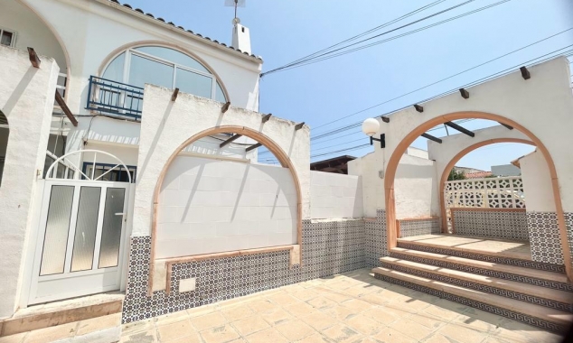 Eigendom verkocht - Rijtjeshuis te koop - Torrevieja - El Chaparral