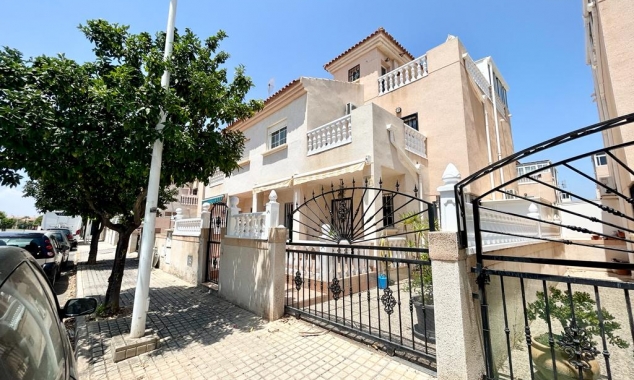 Propiedad vendida - Casa adosada en venta - Torrevieja - La Torreta