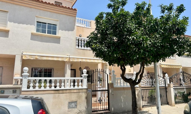 Propiedad vendida - Casa adosada en venta - Torrevieja - La Torreta