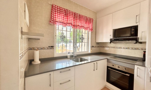 Propiedad vendida - Casa adosada en venta - Torrevieja - La Torreta