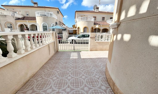 Propriété vendue - Maison de ville à vendre - Torrevieja - Aguas Nuevas