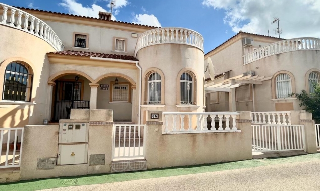 Propriété vendue - Maison de ville à vendre - Torrevieja - Aguas Nuevas