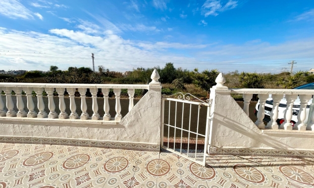 Eigendom verkocht - Rijtjeshuis te koop - Torrevieja - Paraje Natural