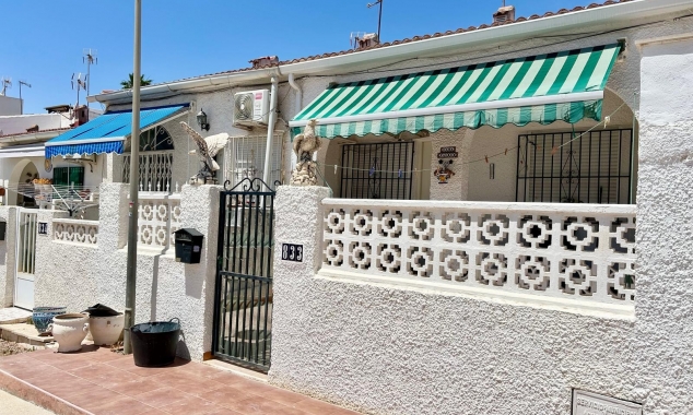 Propiedad en venta - Bungalow for sale - Torrevieja - La Siesta