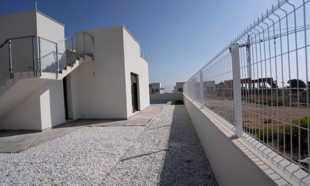 Nueva propiedad en venta - Villa for sale - Polop - Alberca