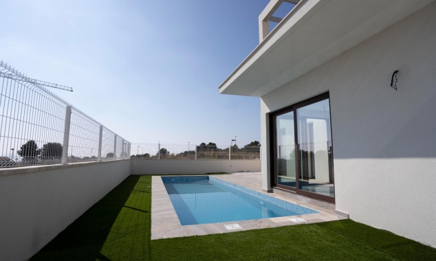 New Property for sale - Villa for sale - Polop - Alberca