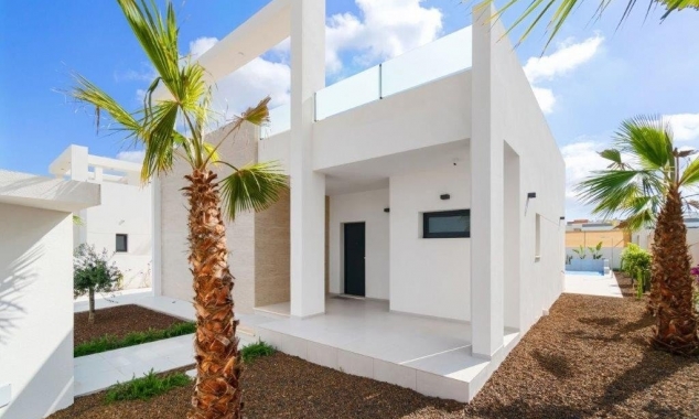 Nueva propiedad en venta - Villa for sale - Benijofar