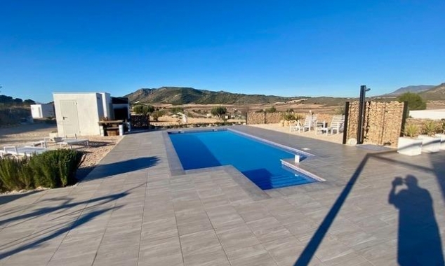 New Property for sale - Villa for sale - Hondon de las Nieves - La Canalosa